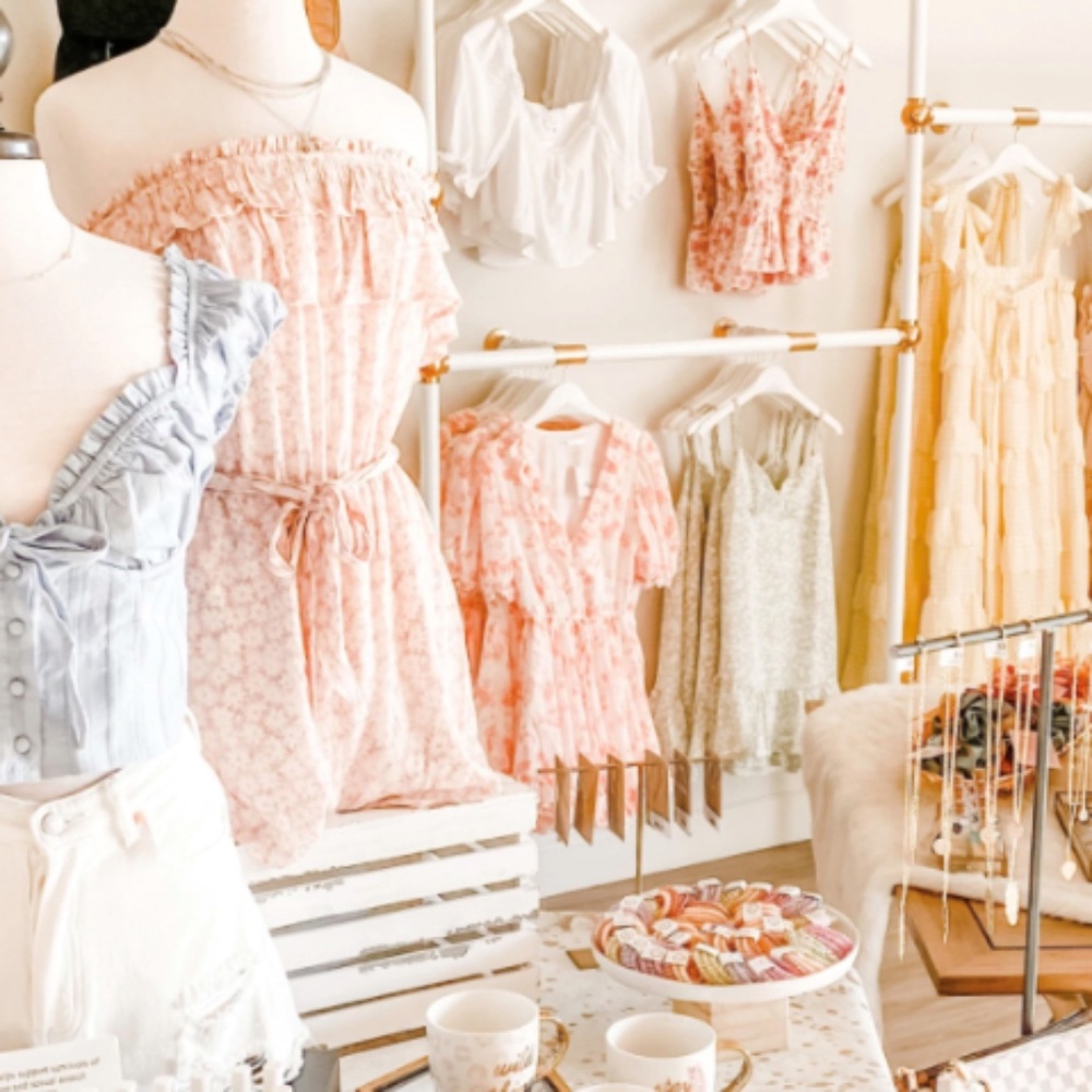 Meet your Posher, Gabriela